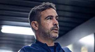 Seis jogadores do Cruzeiro preocupam Artur Jorge antes de jogo contra Inter