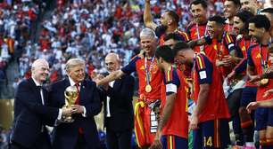 Espanha domina, Messi desaparece e Trump rouba a cena na final da Copa