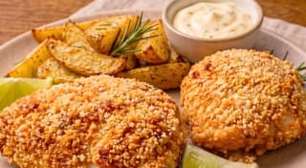 Frango crocante na airfryer: sequinho e sem glúten