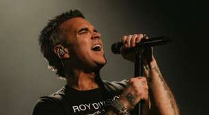 Robbie Williams explica substância branca na Copa do Mundo: "Peço desculpas"