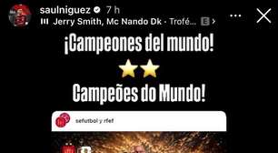 Jogador do Flamengo comemora título da Espanha na Copa do Mundo