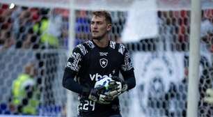 Botafogo empresta goleiro Léo Linck para clube português