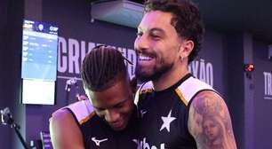 Alex Telles faz revelação após retorno de Danilo ao Botafogo: "Está disponível"