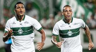Coritiba aposta na lei do ex de atacante para surpreender o Palmeiras