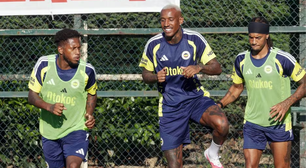 Fred no Atlético-MG? Treinador do Fenerbahçe abre o jogo