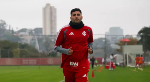 Inter volta às competições oficiais com reforços para a zaga e para o gol