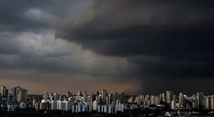 Mudança súbita no tempo: Frente fria rompe bloqueio atmosférico e traz alerta de tempestade para SP