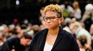 Pokey Chatman deixa o comando da seleção brasileira feminina de basquete