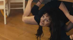 "Um Freddy Krueger para a nova geração": Primeiro trailer de novo filme de terror coloca Jessica Chastain na pele de entidade assustadora