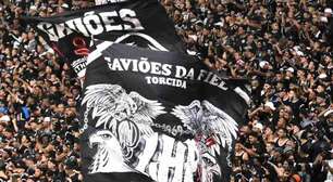 Bando de Loucos! Torcida do Corinthians deixa torcidas rivais no chinelo