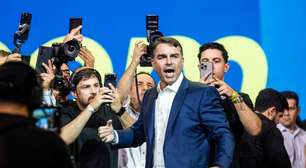 Bolsonaristas apostam em crescimento de Flávio após oficialização e ainda esperam atrair o Centrão