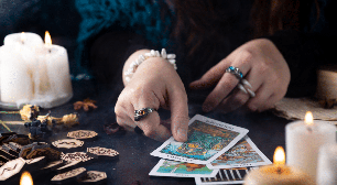 Tarot do dia: previsão para os 12 signos em 25/07/2026