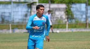 Pedro Carrerette quebra o silêncio e revela o que aconteceu no vestiário do Paysandu