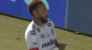 Neymar comemora gol contra o Chapecoense 'jogando pôquer'; veja