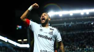 Neymar marca duas vezes, evita derrota do Santos contra a Chapecoense, mas crise continua
