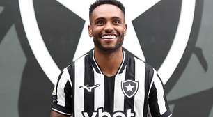 Botafogo oficializa contratação de Danilo Pereira para o ataque