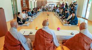 O templo budista milenar na Coreia do Sul onde monges ajudam jovens a encontrar parceiros (e os incentivam a ter filhos)