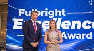 Leila Cobo recebe prêmio Fulbright por impacto na música latina