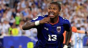 Sidny Cabral, de Cabo Verde, vence prêmio de gol mais bonito da Copa