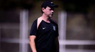 Diniz testa equipe, aguarda evolução de Bidu e pode improvisar no Corinthians