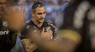Nem na folga! Vina impressiona torcida com atitude após vitória do Ceará; veja o vídeo