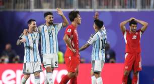 Órgão de regras do futebol vê erro em cartão vermelho dado em partida decisiva da Copa do Mundo