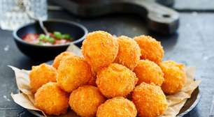 Bolinho de queijo sem glúten assado na airfryer: faça esse lanche delicioso e sem gordura