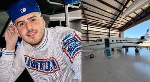 Jon Vlogs compra jatinho de R$ 15 milhões e celebra conquista