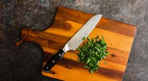 Como escolher a melhor tábua de cozinha: madeira, plástico ou vidro?