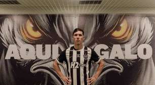 Atlético anuncia a contratação do centroavante Thiago Borbas
