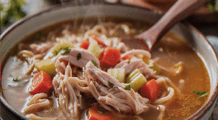 Sopa rica em proteínas: 3 receitas leves e saudáveis para o jantar