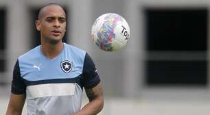 Ex-jogador do Botafogo morre em acidente durante ventania no RJ