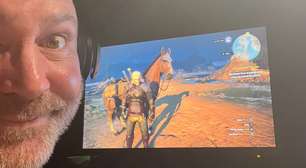 Dublador de Geralt em The Witcher 3 mostra foto gravando diálogos de Songs of the Past