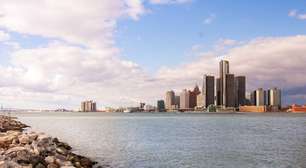 Detroit inaugura estrada com carregamento sem fio