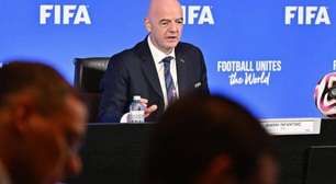 Infantino pode ganhar salário de R$ 5,3 milhões por semana após deixar a Fifa, diz jornal