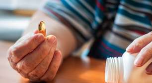 É por esse motivo impressionante que médicos recomendam tomar vitamina D na meia-idade: frear os sinais do Alzheimer