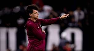 Diniz justifica mudanças no Corinthians e detona gramado da Neo Química: "É frustrante"