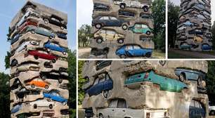 Há mais de 40 anos, alguém enterrou 60 carros sob 18 metros de concreto. Hoje, essa loucura é uma das esculturas mais famosas do mundo