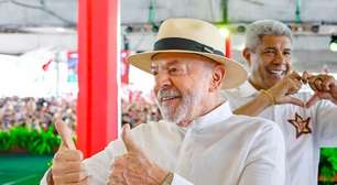 Lula diz que Senado está num 'baixo nível' ao pedir votos para Jaques Wagner e Rui Costa