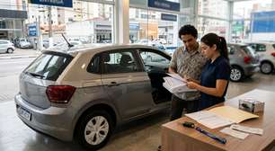 Quanto custa comprar um carro zero em 2026 além do preço anunciado pela concessionária