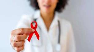 Mais da metade das pessoas vivendo com HIV terá mais de 50 anos até 2040, aponta estudo