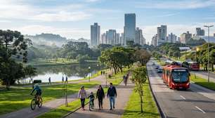 Parques lineares e transporte inovador: a capital paranaense planejada pelo segundo urbanista mais influente da história mundial