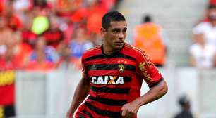 Diego Souza inicia carreira como técnico e tem acerto encaminhado com clube catarinense