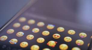 Costumávamos pensar que usar muitos emojis era sinal de imaturidade, mas a psicologia acaba de provar que é justamente o contrário