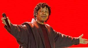 Djavan celebra 50 anos de carreira em show no Rio; veja vídeos