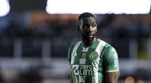 Bolasie sofre lesão rara e é internado após choque em jogo da Chapecoense na Copa do Brasil