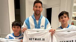 Poucos sabiam disso: família de Messi mudou nome e história ao passar pelo porto de Santos