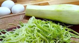 Receita de abobrinha saudável e low carb, muito rápida e gostosa, feita numa panela só