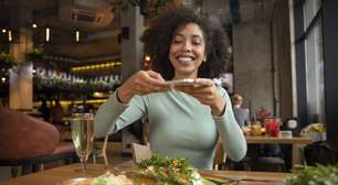 Alimentação equilibrada: como manter o foco fora de casa