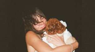 A ciência confirma: muito além do carisma, a cachorrinha de Bruna Marquezine, Chihiro, é da 2ª raça mais bem-colocada em ranking com 133 concorrentes por forte habilidade